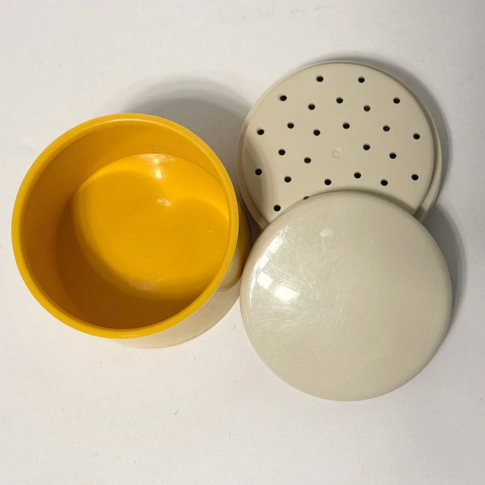 Vintage Tupperware Harvest Yellow Shaker 1308-24 Cream Lid 3pc Set USA Made